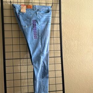 Levi NWT tags 311 shaping skinny hyper soft tummy slimming Levi’s